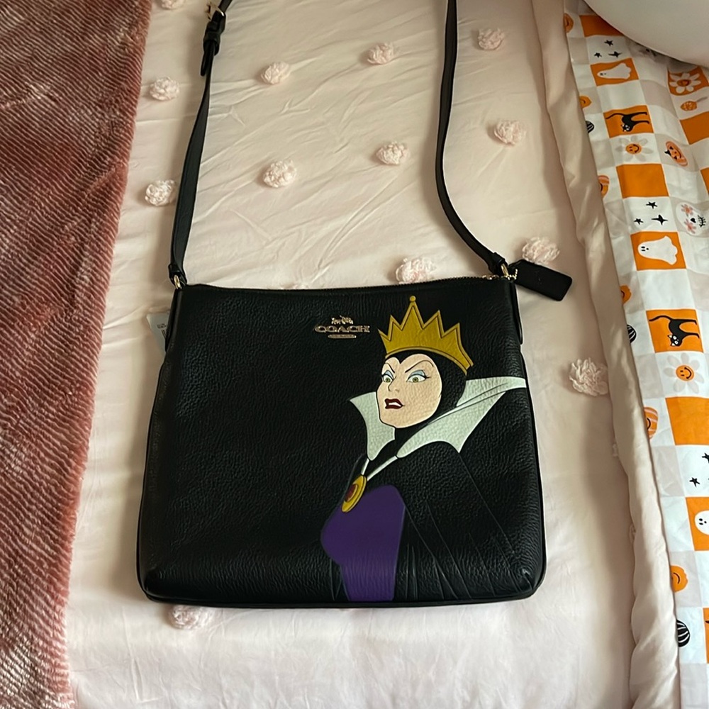Coach Disney Villains Evil Queen Crossbody